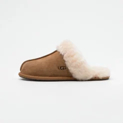 Ugg Scuffette - Pantoffels - Chestnut -Aanbiedingen Comfort Voet Winkel 039611d31d034207932c9de6674d6f0c scaled