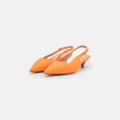 Amanda - Klassieke Pumps - Orange -Aanbiedingen Comfort Voet Winkel 0edb60464d214e809017d2424c4fe200 scaled