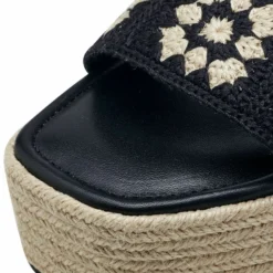 Tamaris Sandalen Met Plateauzool - Black Comb -Aanbiedingen Comfort Voet Winkel 32bc9d3d7fb0469492a11258592bee3c