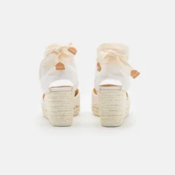 Castañer Carina- Espadrilles - Crudo -Aanbiedingen Comfort Voet Winkel 391a905d27f744e3aefc1147304bd413 scaled