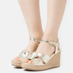 Ted Baker Carda - Sandalen Met Plateauzool - Gold