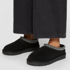 Ugg Tasman - Pantoffels - Black -Aanbiedingen Comfort Voet Winkel 3e687dfc01cf4d78bad219cc4a5e1df2 scaled