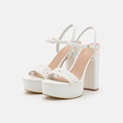Guess Gabelle - Sandalen Met Hoge Hak - White 8 Guess Gabelle - Sandalen Met Hoge Hak - White -Aanbiedingen Comfort Voet Winkel 463e0d511c7c4fdb8ff2531b38c4ed15 scaled