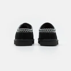 Ugg Tasman - Pantoffels - Black -Aanbiedingen Comfort Voet Winkel 4e6df3f80497493dbddf56c270342e1a scaled