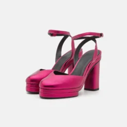 Castañer Carla- Plateaupumps - Rosa -Aanbiedingen Comfort Voet Winkel 50710fe3ba0047ddbdeee3d727a8336d scaled