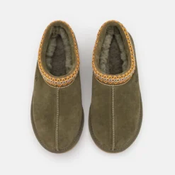 Ugg Tasman - Pantoffels - Burnt Olive -Aanbiedingen Comfort Voet Winkel 634f88991f68406e930ce4afd0aade70 scaled