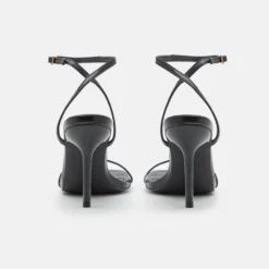 Novalee - Sandalen - Black -Aanbiedingen Comfort Voet Winkel 702adbc19ba740e7b8fe3e6efdaea25f scaled