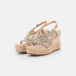 Alma En Pena Sandalen Met Plateauzool - Beige -Aanbiedingen Comfort Voet Winkel 786b34059ca44759a8bcd970e7e6e3d8 scaled