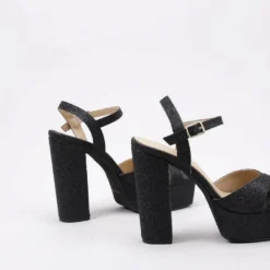 Valent - Sandalen Met Plateauzool - Black -Aanbiedingen Comfort Voet Winkel 9a711fa3042f4bc8b213e84c68c2a4f4