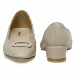 Polaris Gova 321105Z 3Fx - Klassieke Pumps - Beige -Aanbiedingen Comfort Voet Winkel b6723eb925a749b88b1437483203f8ad